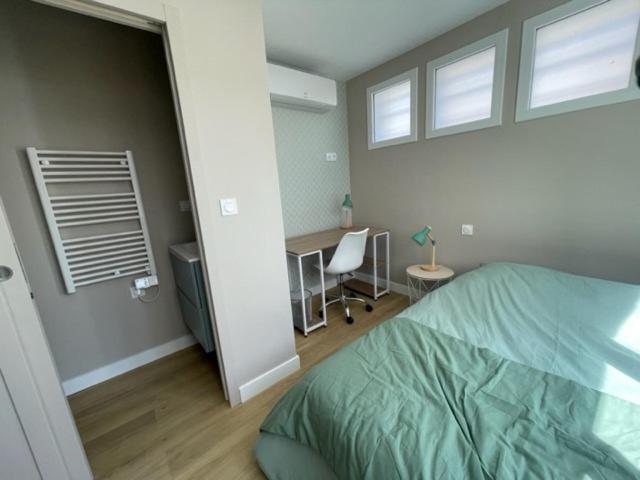 Charmante Maison Renovee En Plein Centre Hébergement de vacances Saint-Nazaire (Loire-Atlantique)